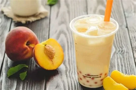 Cách pha chế trà sữa Đào- phô mai ngon bổ rẻ tại nhà